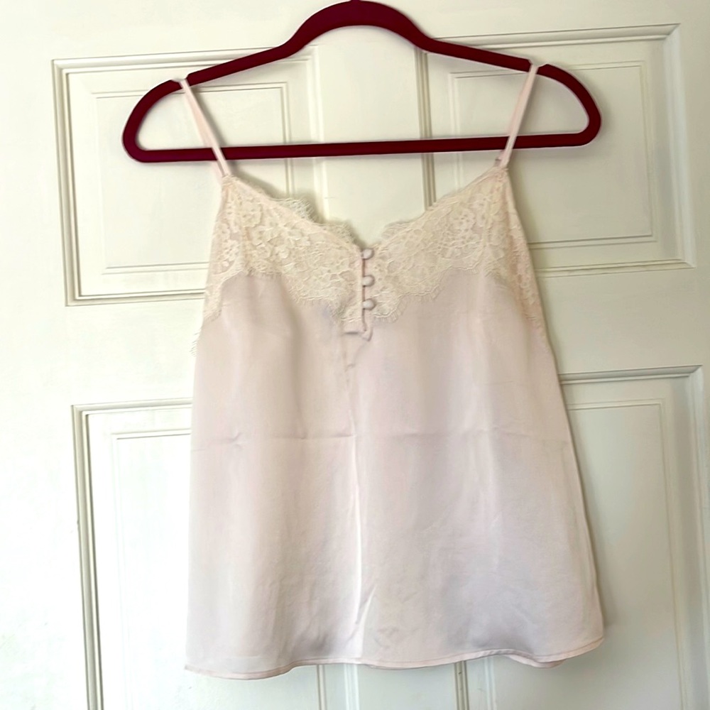 Cute pink top
